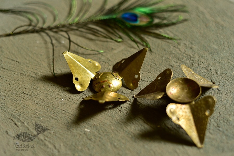 brass candle stand / diya - parrot shape