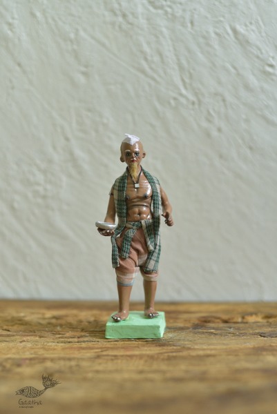 Handmade Clay Doll - Bagger old men