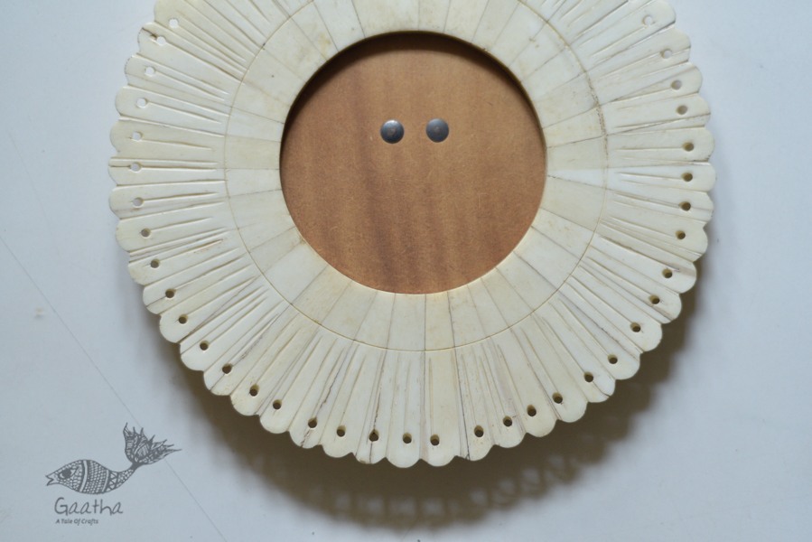 shop Wood & Bone photo frame