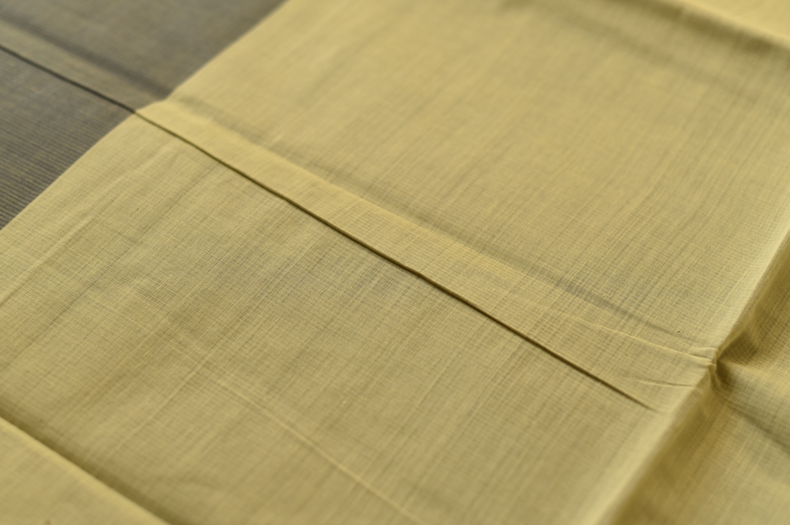 Handwoven cotton saree |  from Andhra Pradesh - Light Yellow
