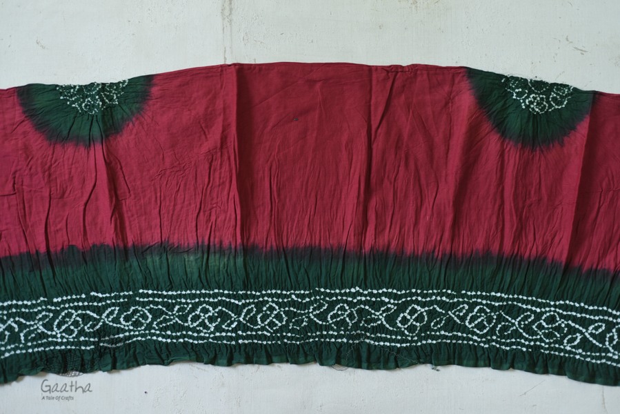 latest collection of cotton bandhni saree - green and dark pink color