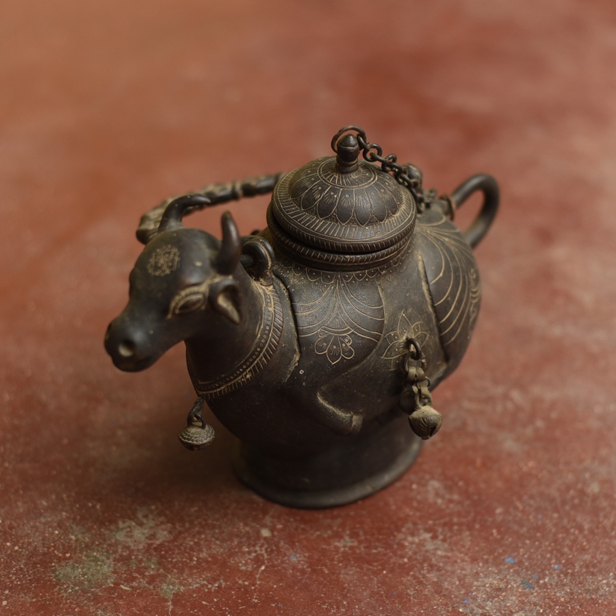 Shop Antique Brass  Nandi Kamandal| Rare Art Khajuraho