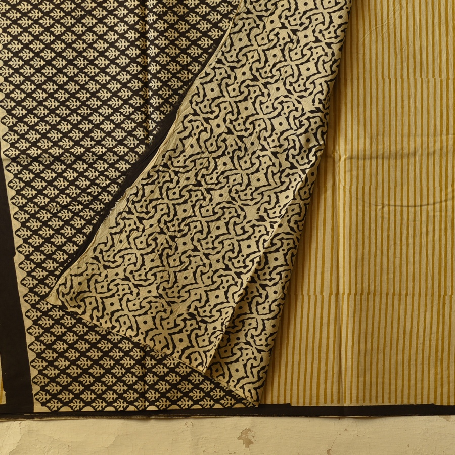 shop Bagru Block Printed Cotton Saree