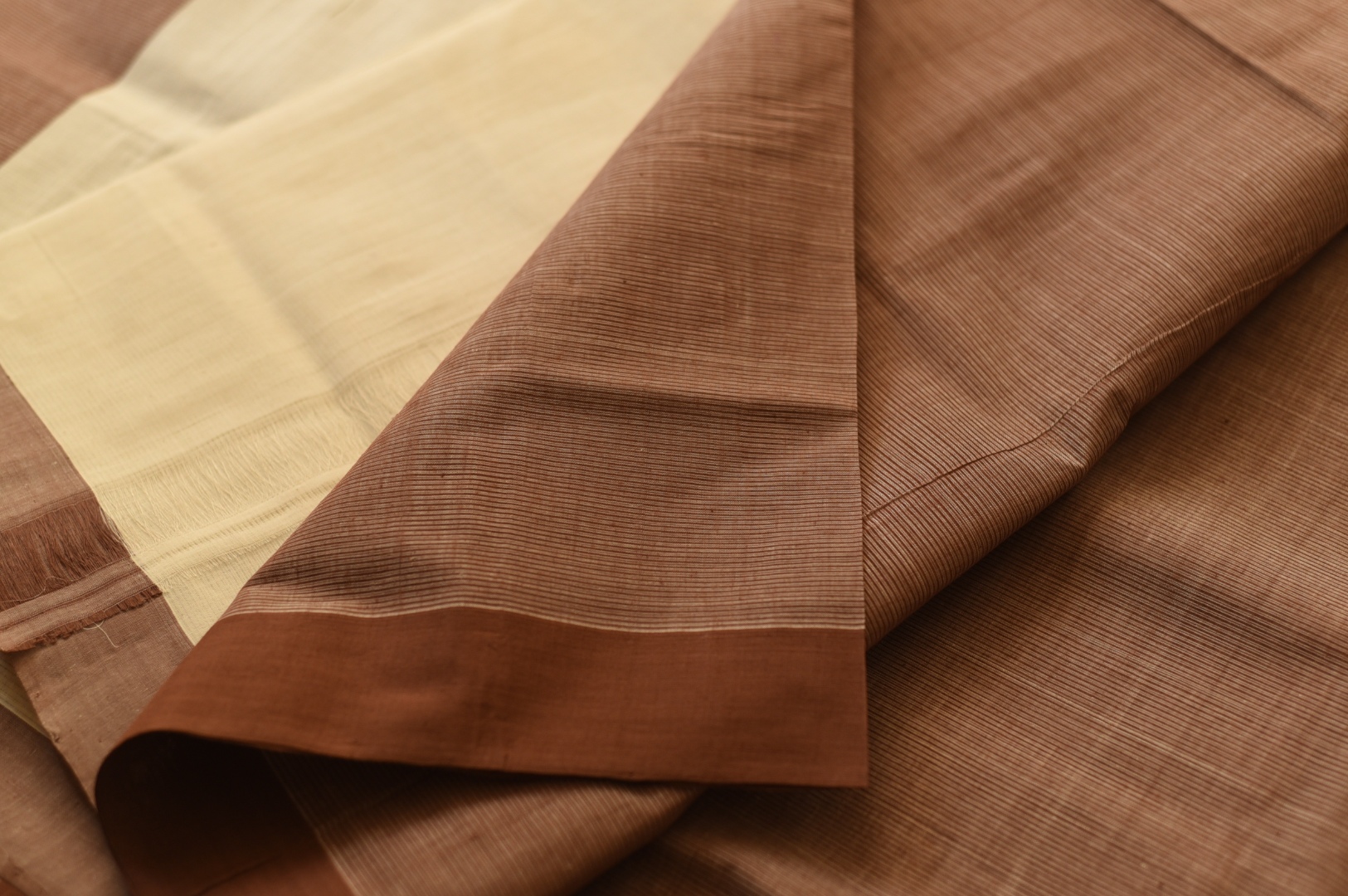 Handwoven cotton saree |  from Andhra Pradesh - Off White