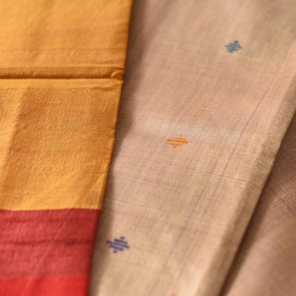 shop Pure Tussar Silk Saree With Contrast Blouse Piece