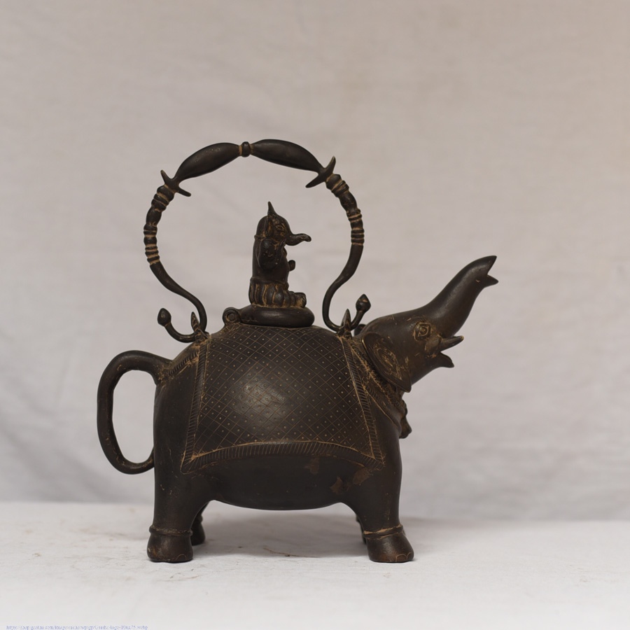 unique old bell metal handicrafts