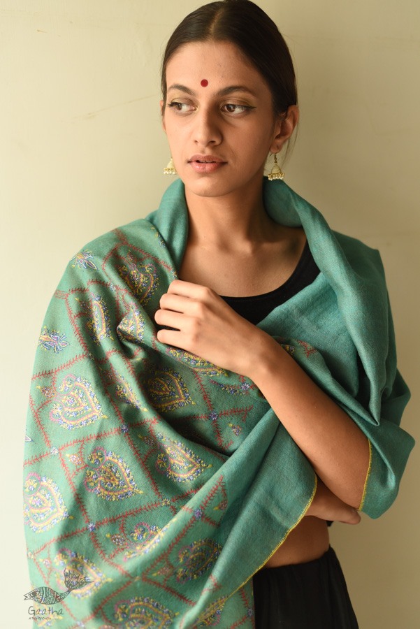 shop Sozni Jamawar Embroidery - Pure Pashmina Shawl