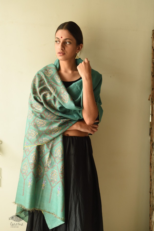 shop Sozni Jamawar Embroidery - Pure Pashmina Shawl