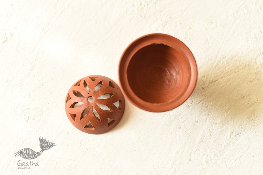 Shop Terracotta Handmade Clay Dhoop Loban Dani / Burner