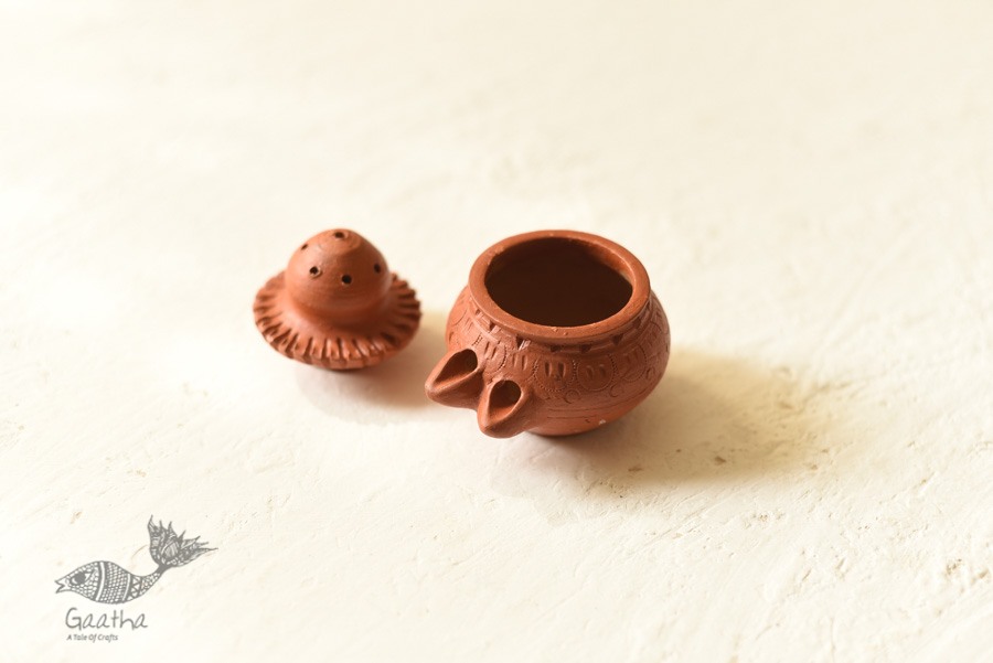 Shop Terracotta Handmade Clay - Diya With Incense Stick Stand