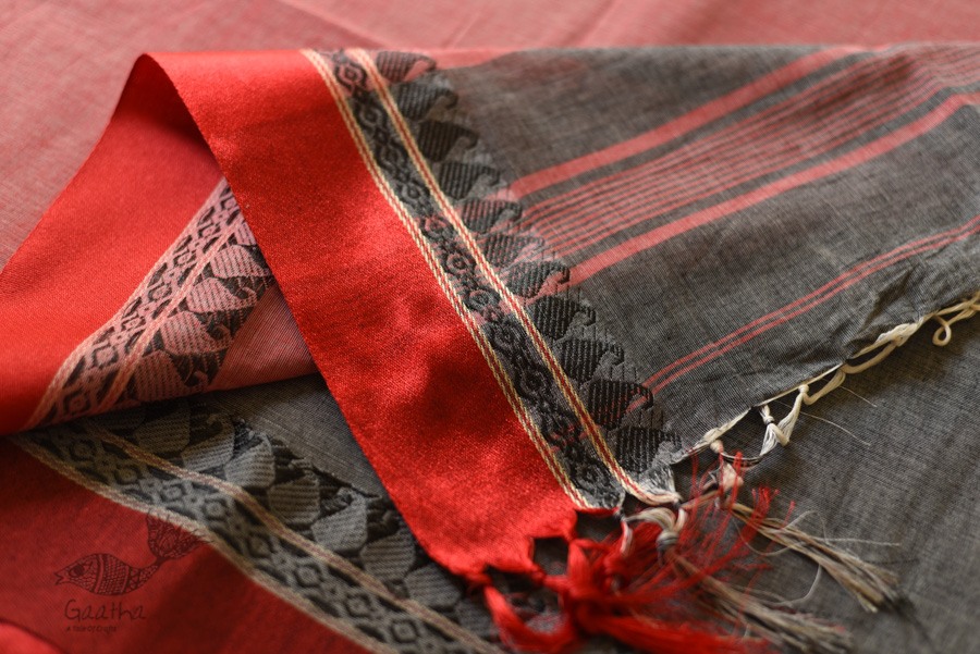 Casual Classics cotton saree - Carbon Black With Red Border