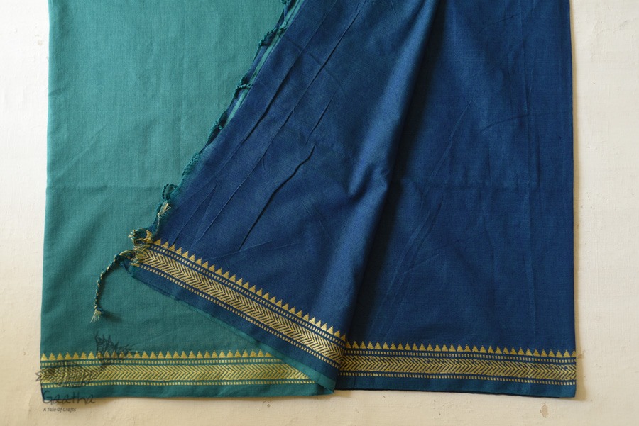 shop Green Cotton Saree With Blue Pallu