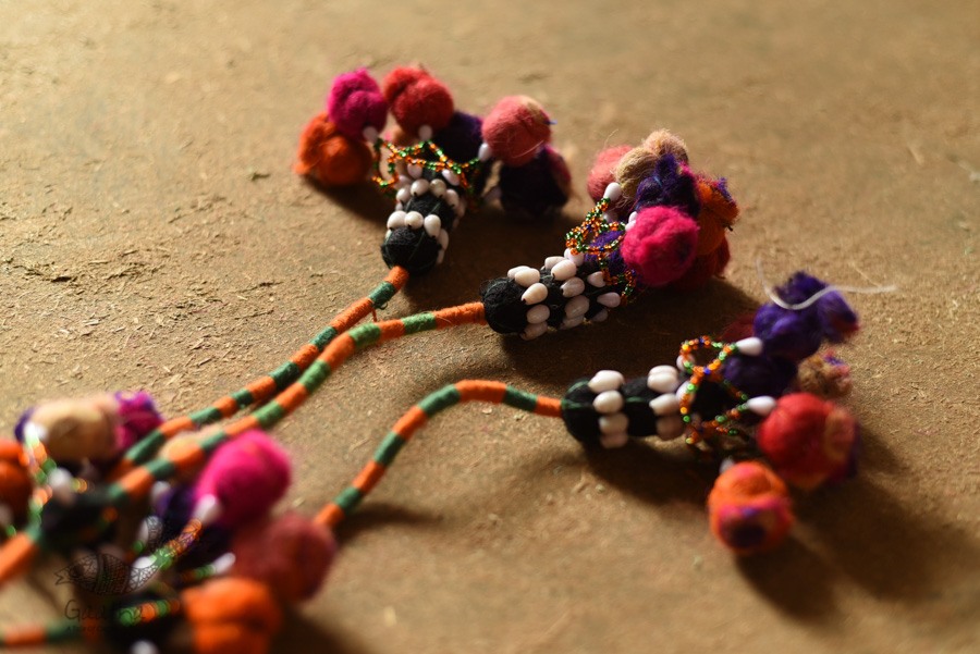 Handmade Kutchi Chaniya Latkan