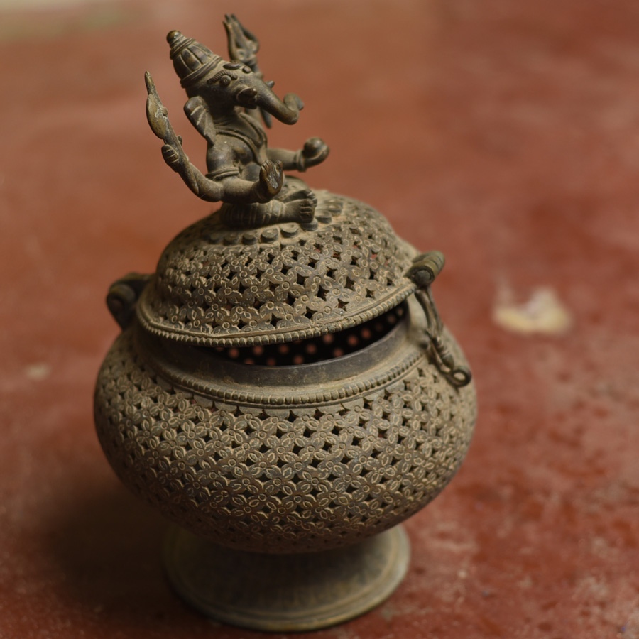 Shop Antique brass item from khajuraho