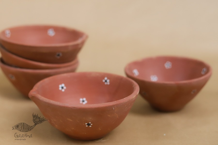 Maati Ka Kaam ● Diya -  Medium Diyas  { Set of Two } ● 13