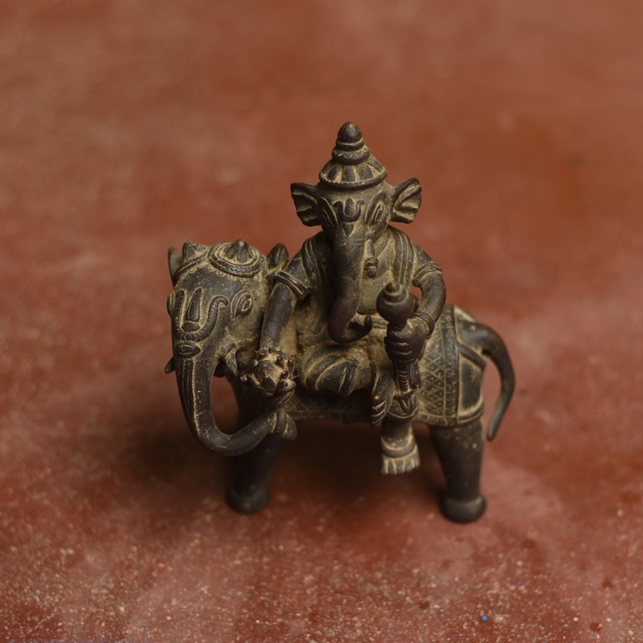 Shop brass Antique casted Ganesha