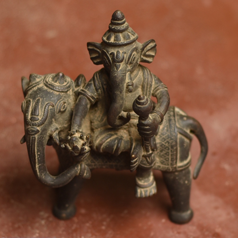 Shop brass Antique casted Ganesha
