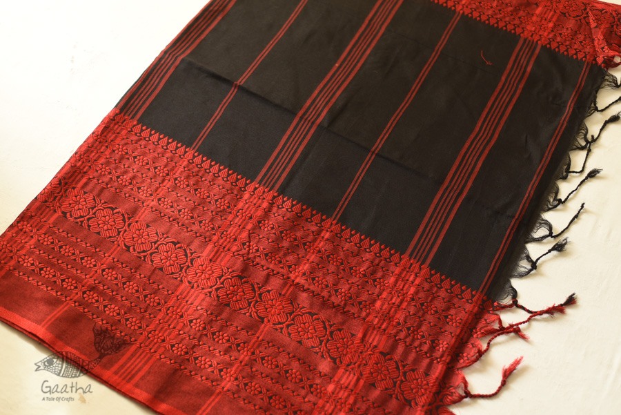 Traditional Bengali cotton Black With Red Woven Border Saree