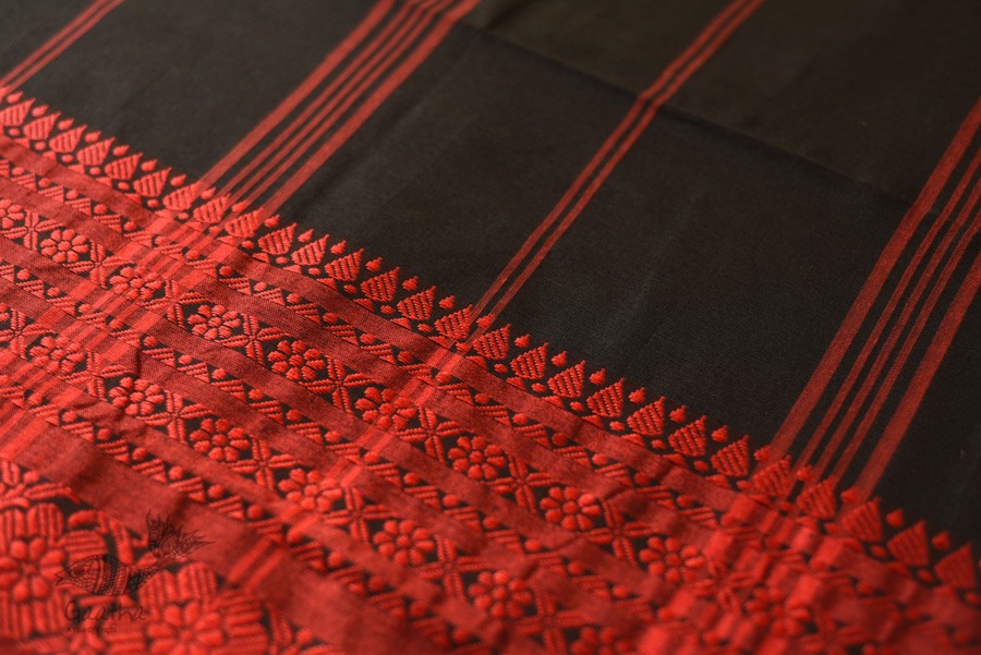 Traditional Bengali cotton Black With Red Woven Border Saree