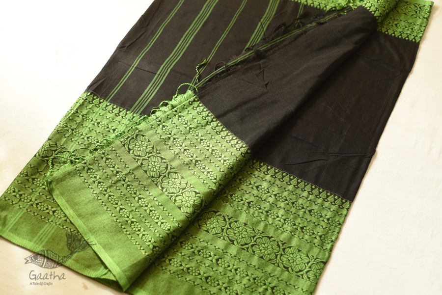 Traditional Bengali cotton Saree With Woven Border