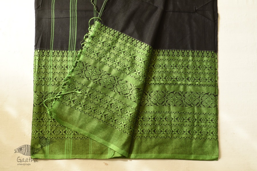 Traditional Bengali cotton Saree With Woven Border