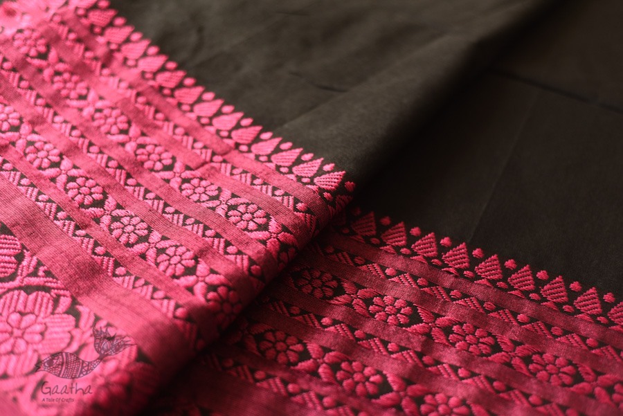 Traditional Bengali cotton sareeBlack Saree With Rani Pink Boder