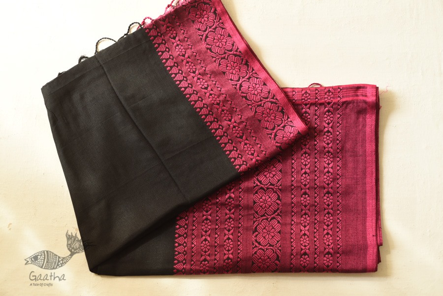 Traditional Bengali cotton sareeBlack Saree With Rani Pink Boder