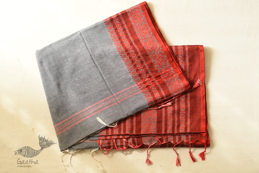 Traditional Bengali cotton Grey Saree