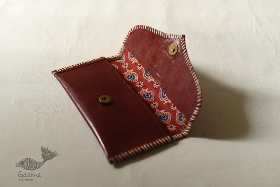 shop Kutchi Leather Embroidered Purse / Wallet