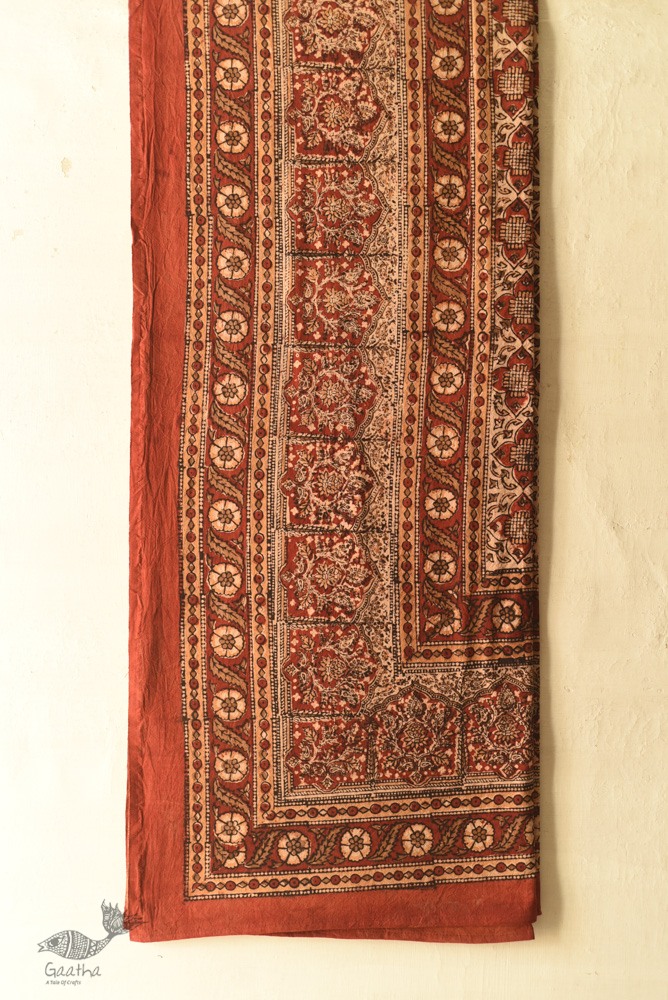 buy Bagru Block Printed Bedhseet With Natural Color