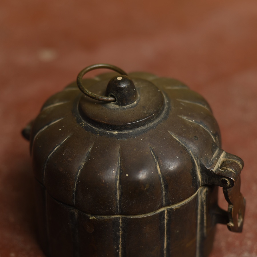 Shop Antique from Khajuraho Brass Paandan