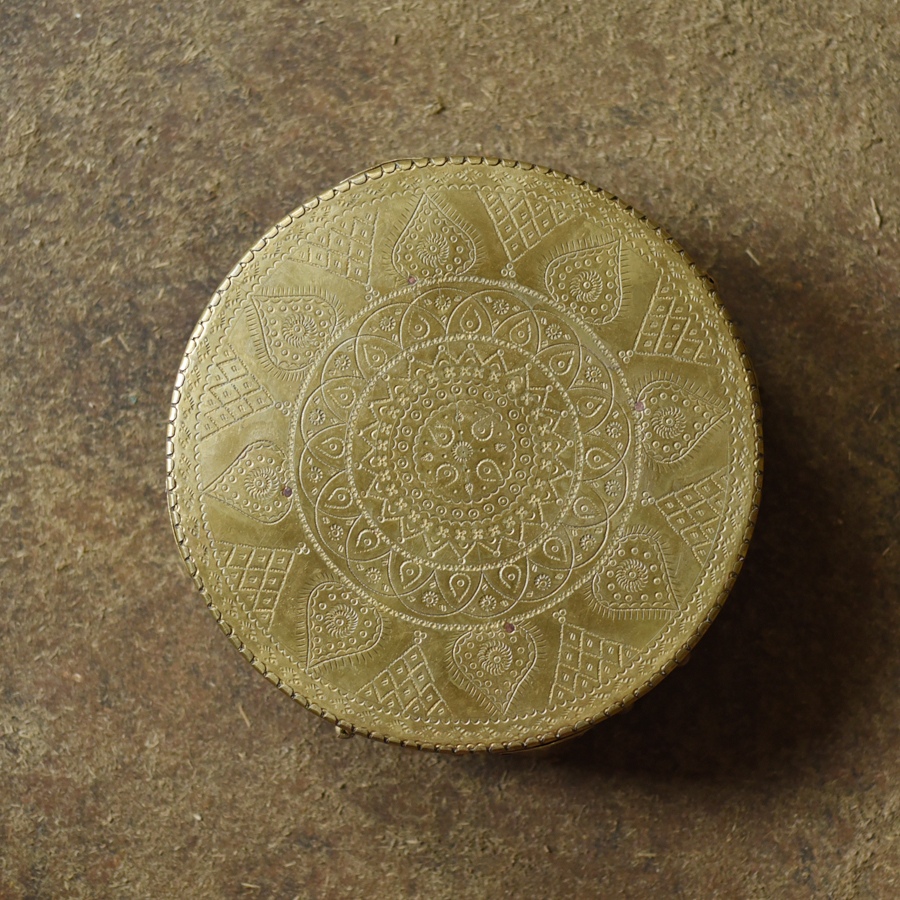 Handcrafted Brass ~ Chowki / God Idon Singhasan / Polpat / Chakla