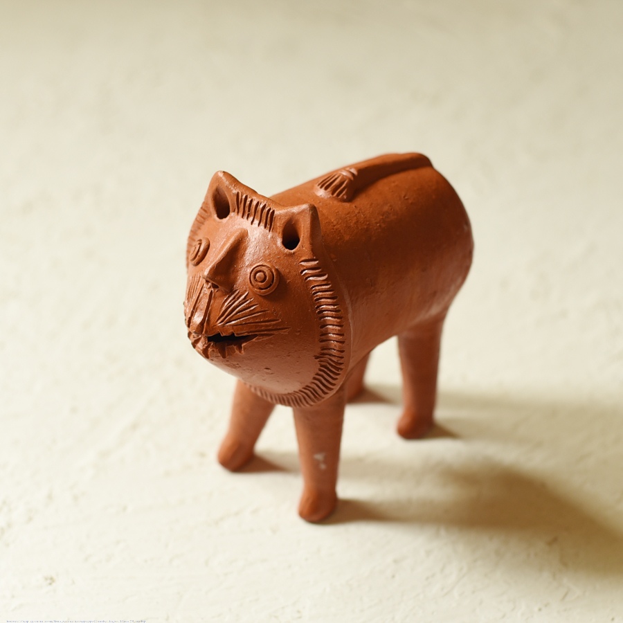 Shop Terracotta Handmade Clay Lion