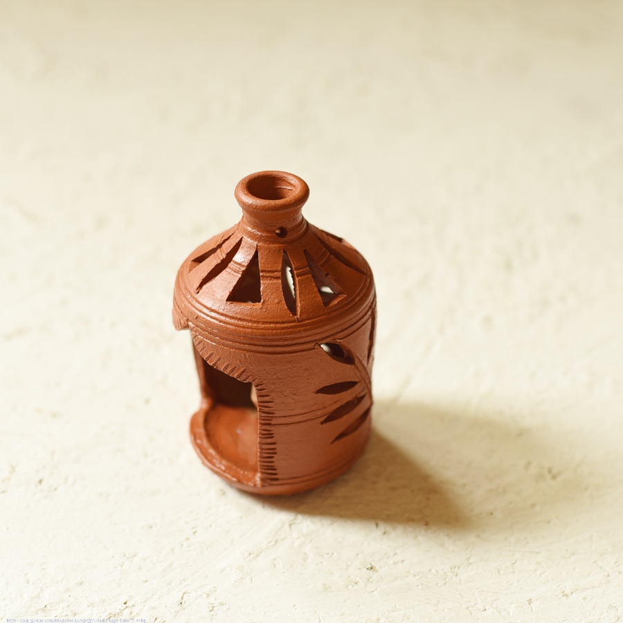 Shop Terracotta Handmade Clay Surahi Lampshade With Diya / tea light holder