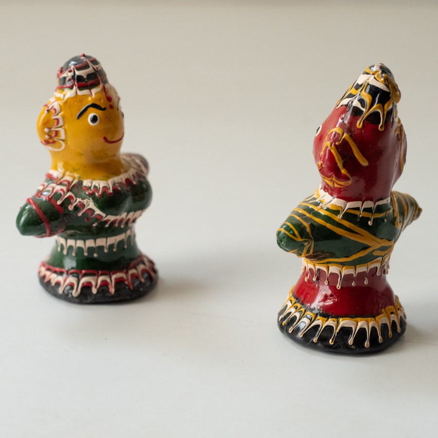 Shop Terracotta Handmade Lac-painted Terracotta Doll (Set of two) - C