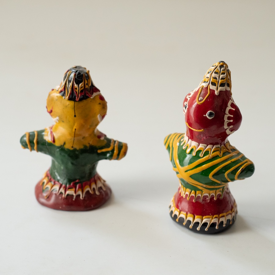 Shop Terracotta Handmade Lac-painted Terracotta Doll (Set of two) - E