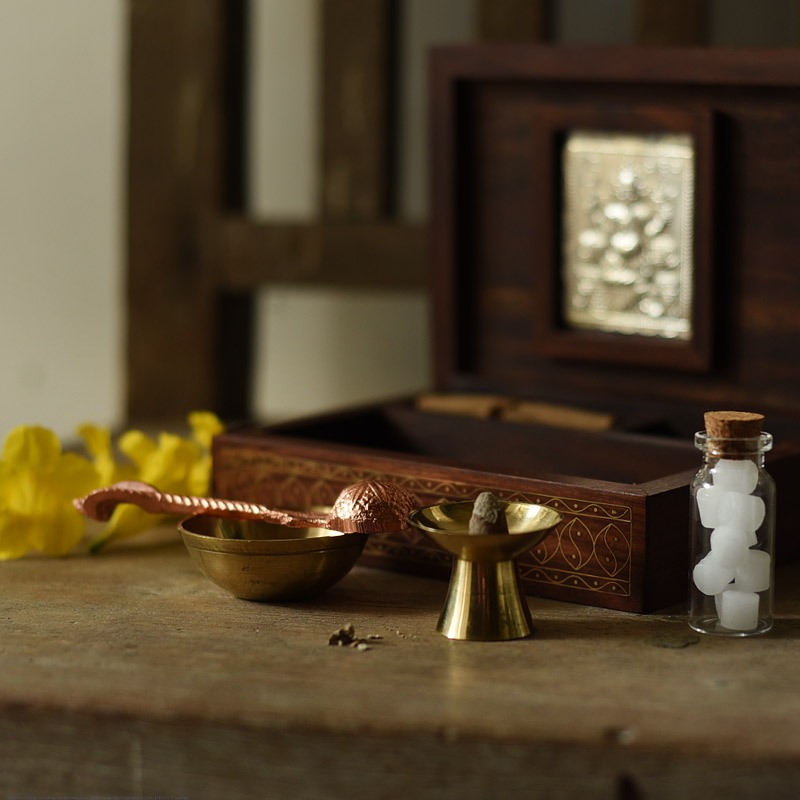 Handmade Devotional Travel Set (Ganesha )