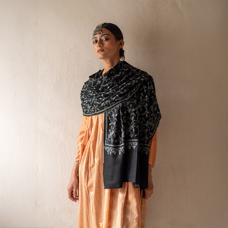 shop Pure Pashmina Sozni Embroidered Woolen Stole