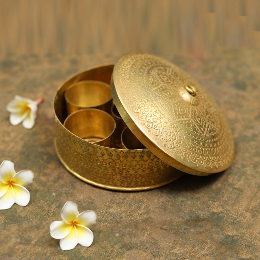 Ahar ✽ Brass ~ Spice Jar - Six jars inside  ( 6 x 6 x 3 Small Masaldaan )