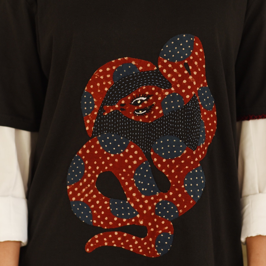 buy Handcrafted Embroidered and Applique unisex cotton Tshirt- 