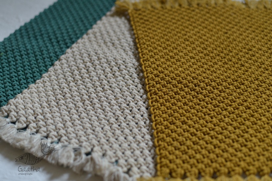 Hand knotted Classic Placemat 