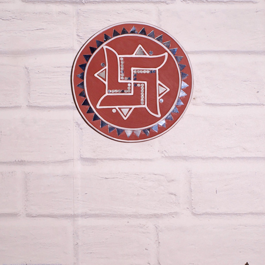 Shop Kutch Lippan Mud Work Swastik symbol - Terracotta