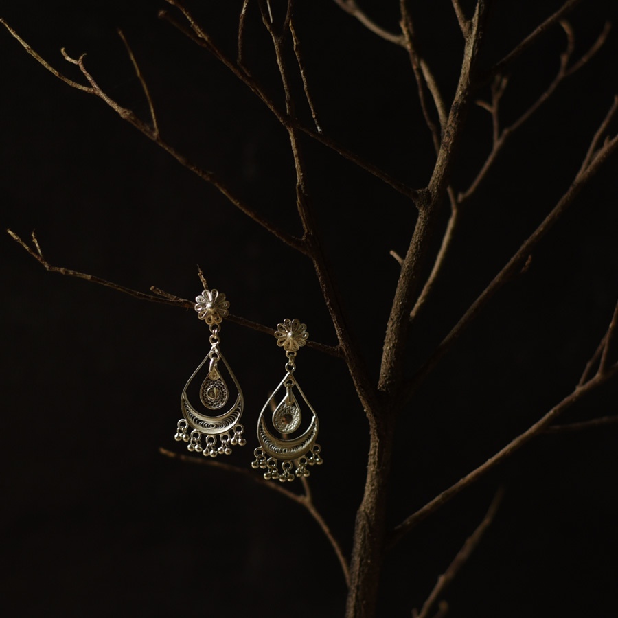 Shop Handcrafted Silver Earring 