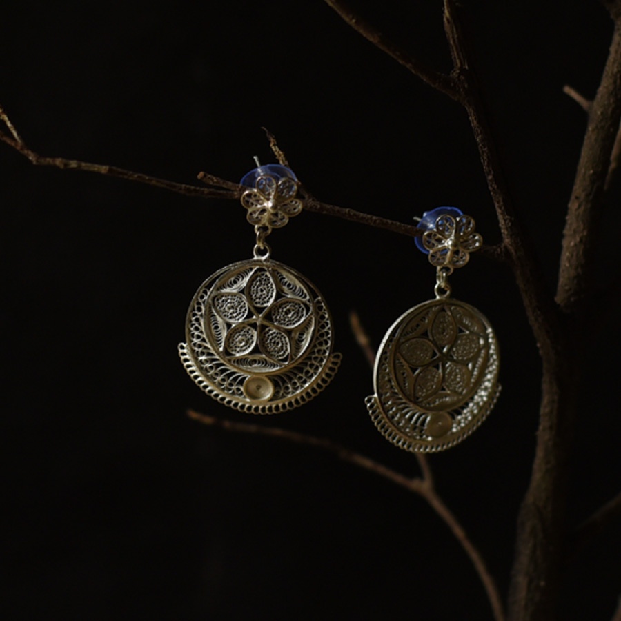 Shop Filigree Silver Earring - Round Dangler