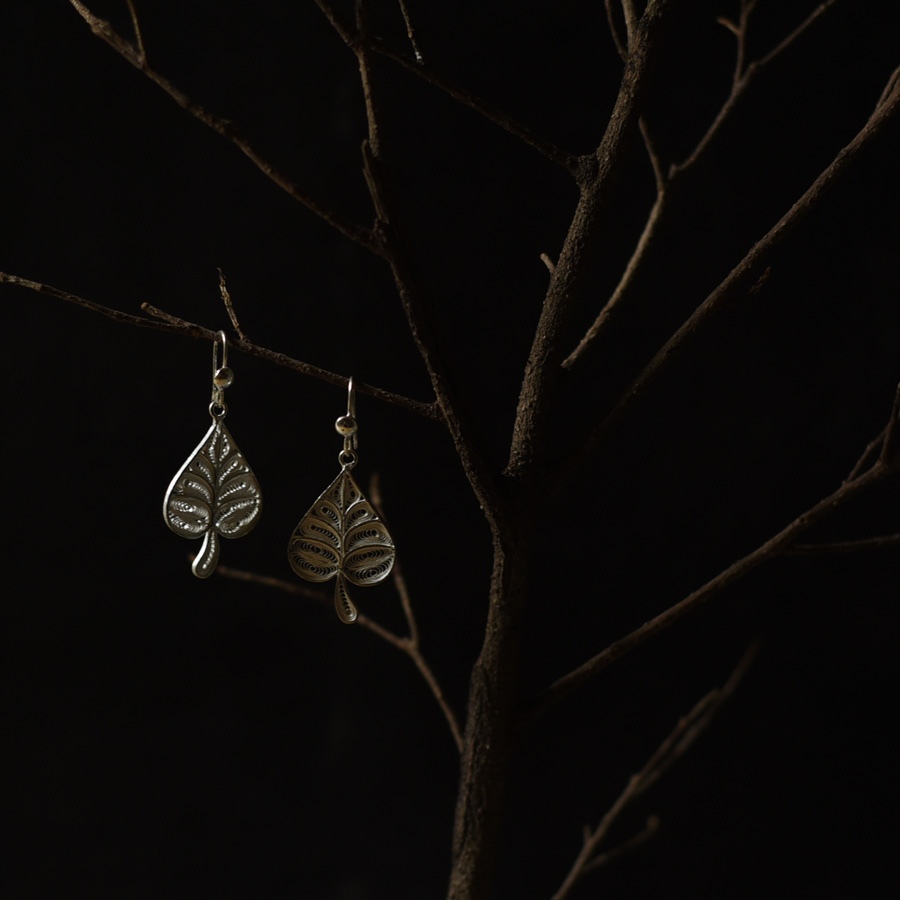 Shop Handcrafted Filigree Silver Earring - Paan