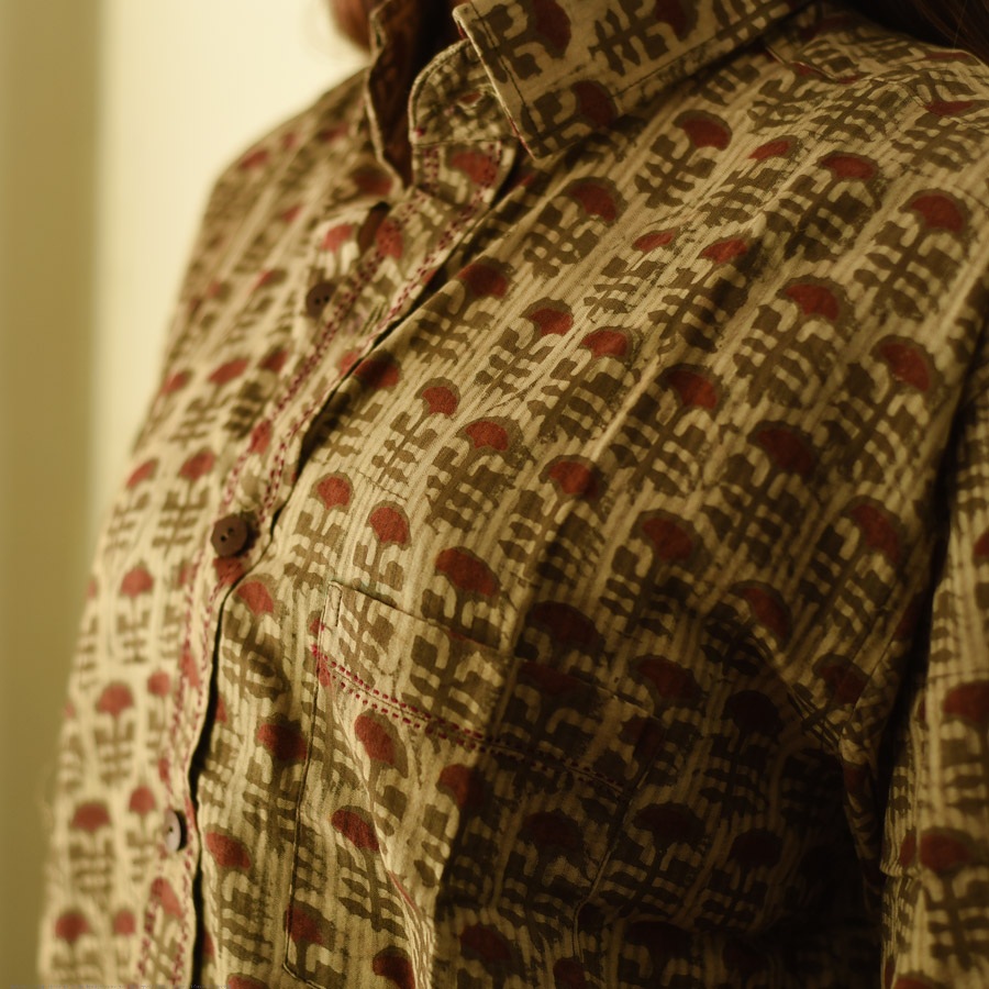 Shop block printed cotton shirt - Brown