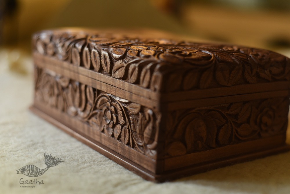 online Gulab  ~ Walnut wood box