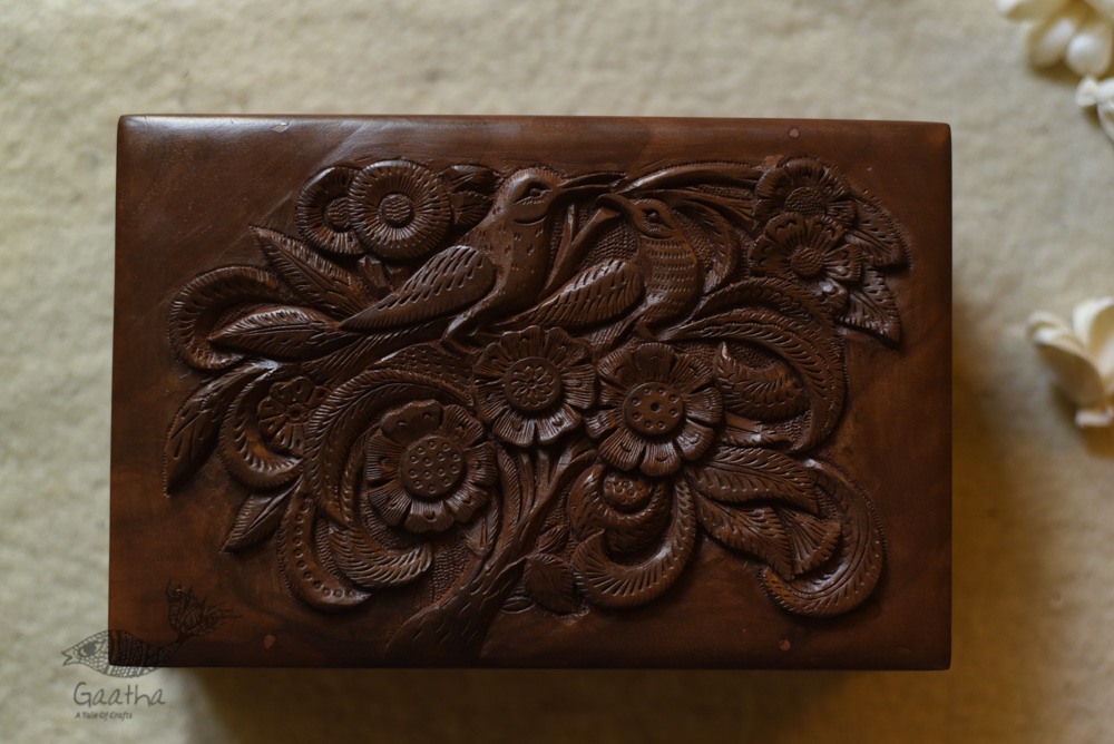 Phullai ~ Walnut wood box