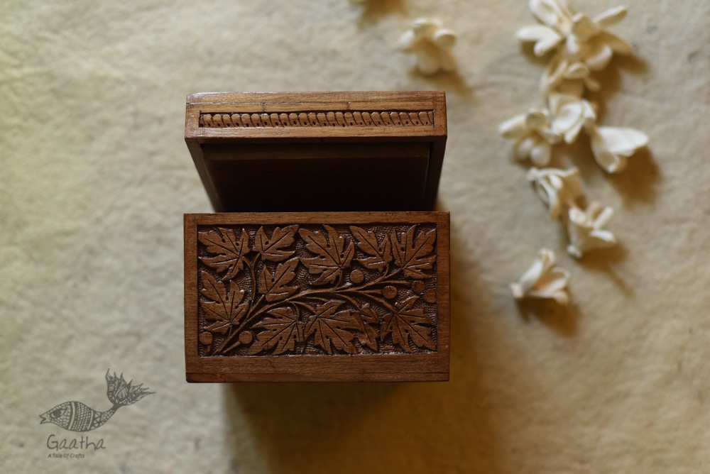 Poshbahar ~ Walnut wood box