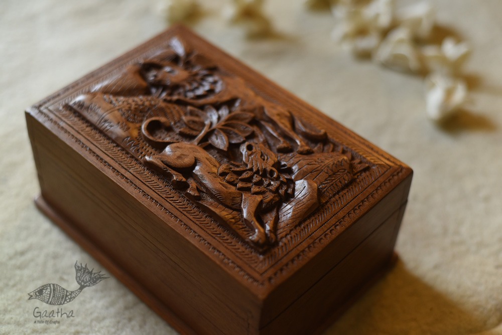 buy Lion Wood Carving ~ Walnut Wood Box